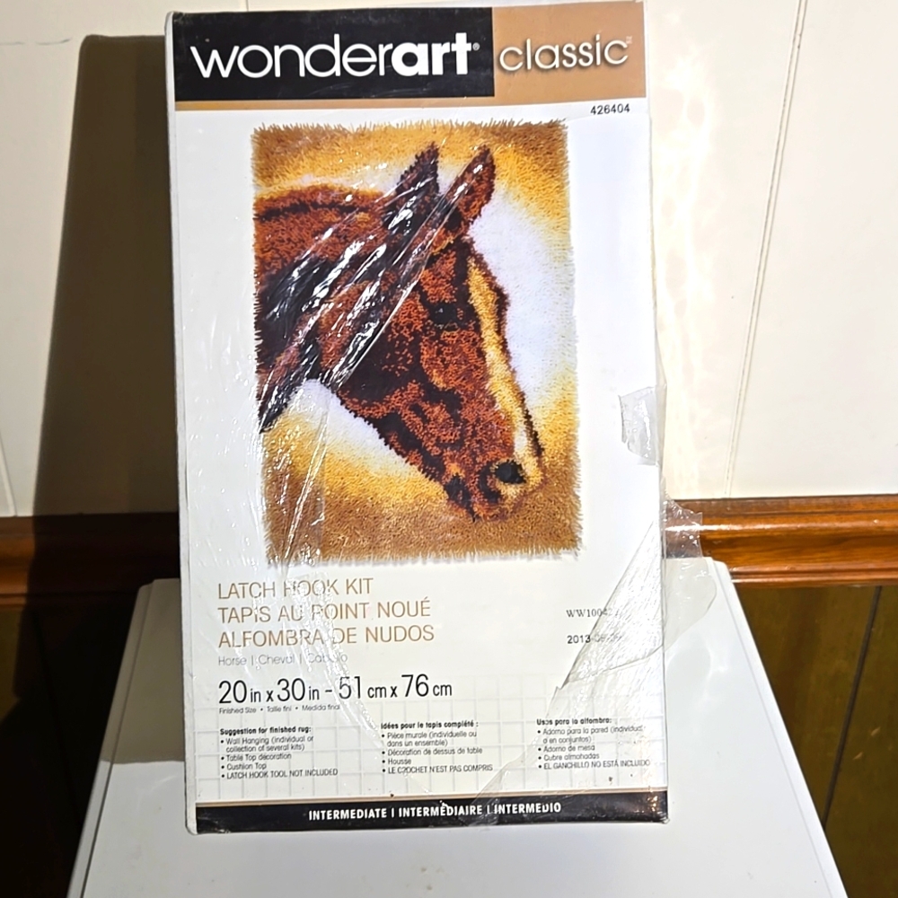 Wonderart Classic Latch Hook Kit HORSE